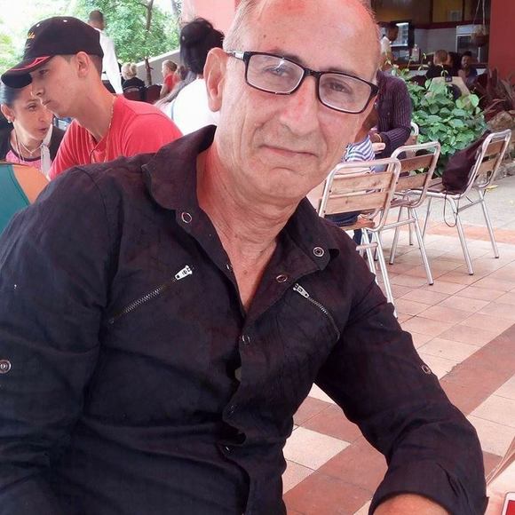 Meet your Posher, Felix - Picture 1 of 1